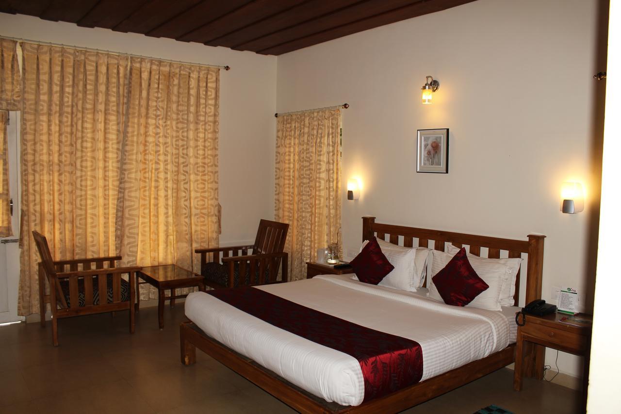 Eagle Mountain Munnar Bed & Breakfast Exterior photo