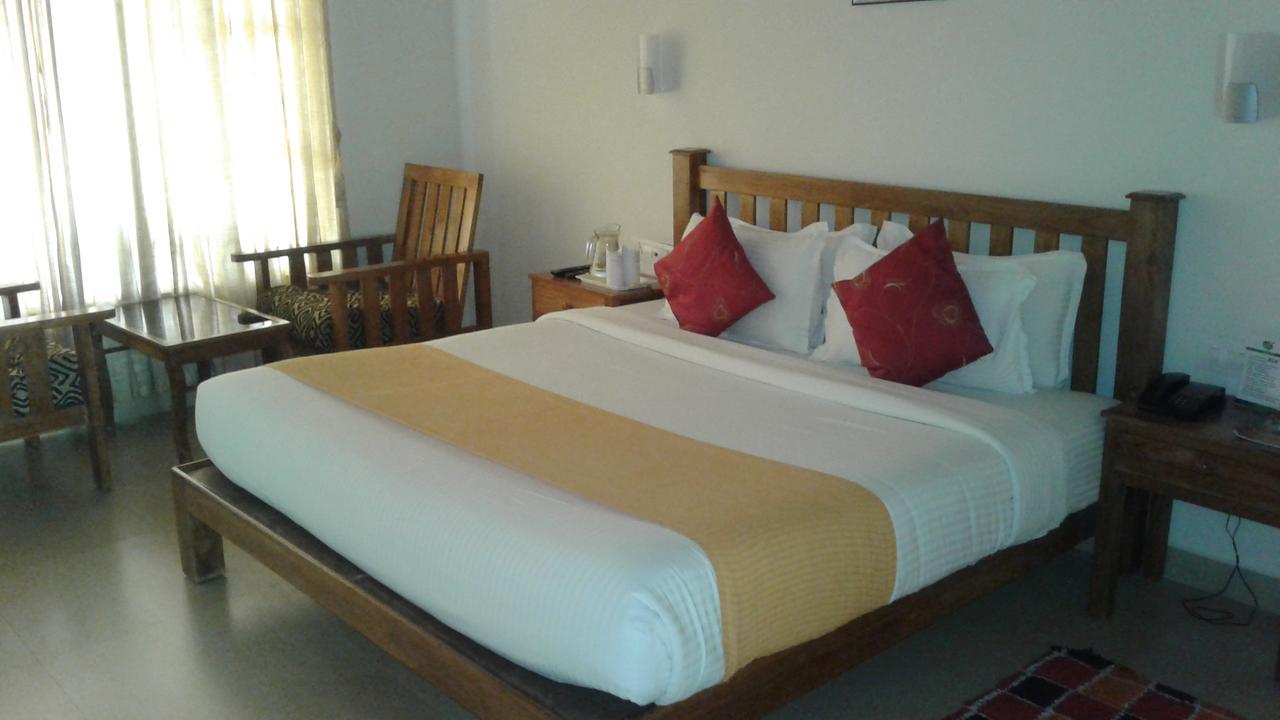 Eagle Mountain Munnar Bed & Breakfast Exterior photo